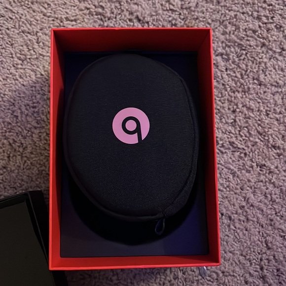 Beats solo 3 wireless - Picture 2 of 2